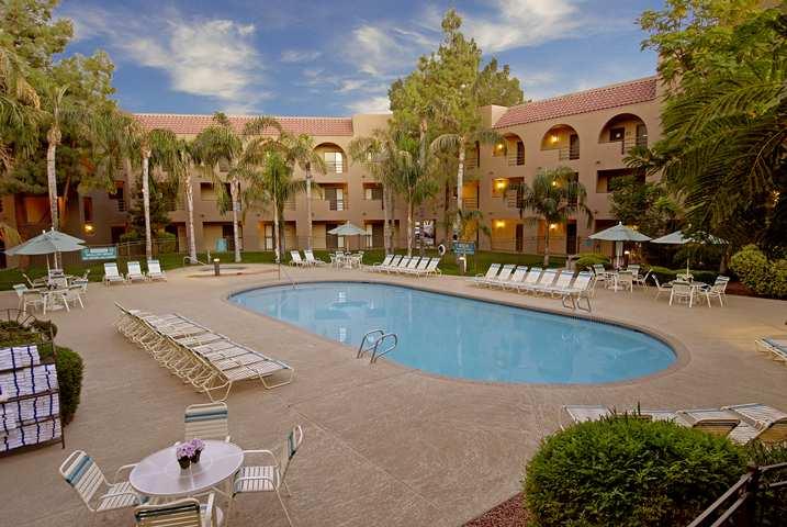 Embassy Suites By Hilton Phoenix Темпі Зручності фото